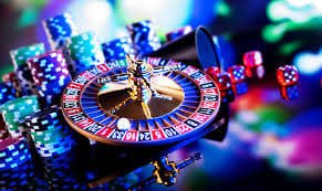 Sic Bo dice table with three dice and betting board on vivo4d login
